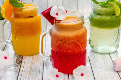Clay-Cafe_Drinks_Orange-Juice-Detox-Beetroot-Juice-and-Super-Green-Juice_2880x2304